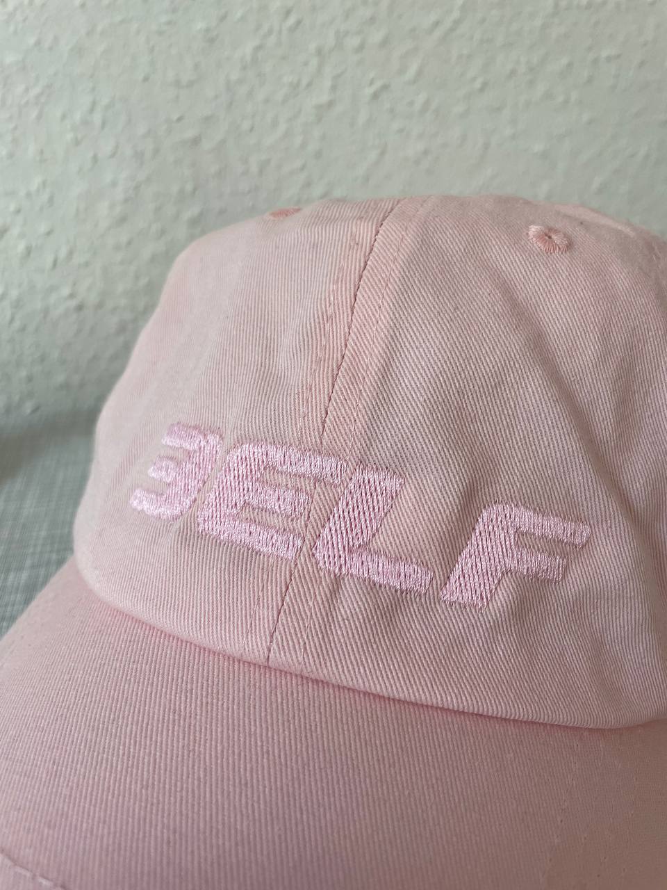 Vorverkauf: 3ELF - SOLO SOL Cap Pastel Pink