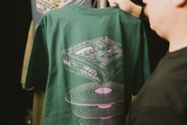 Flieder im Spessart (Glazed Green)  - T-Shirt