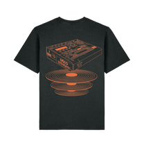Hummer auf KitKat-Fußboden (Black Rock)  - T-Shirt
